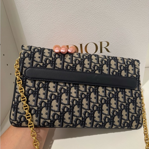 Christian Dior Oblique Double Clutch w/Strap - Picture 7 of 10